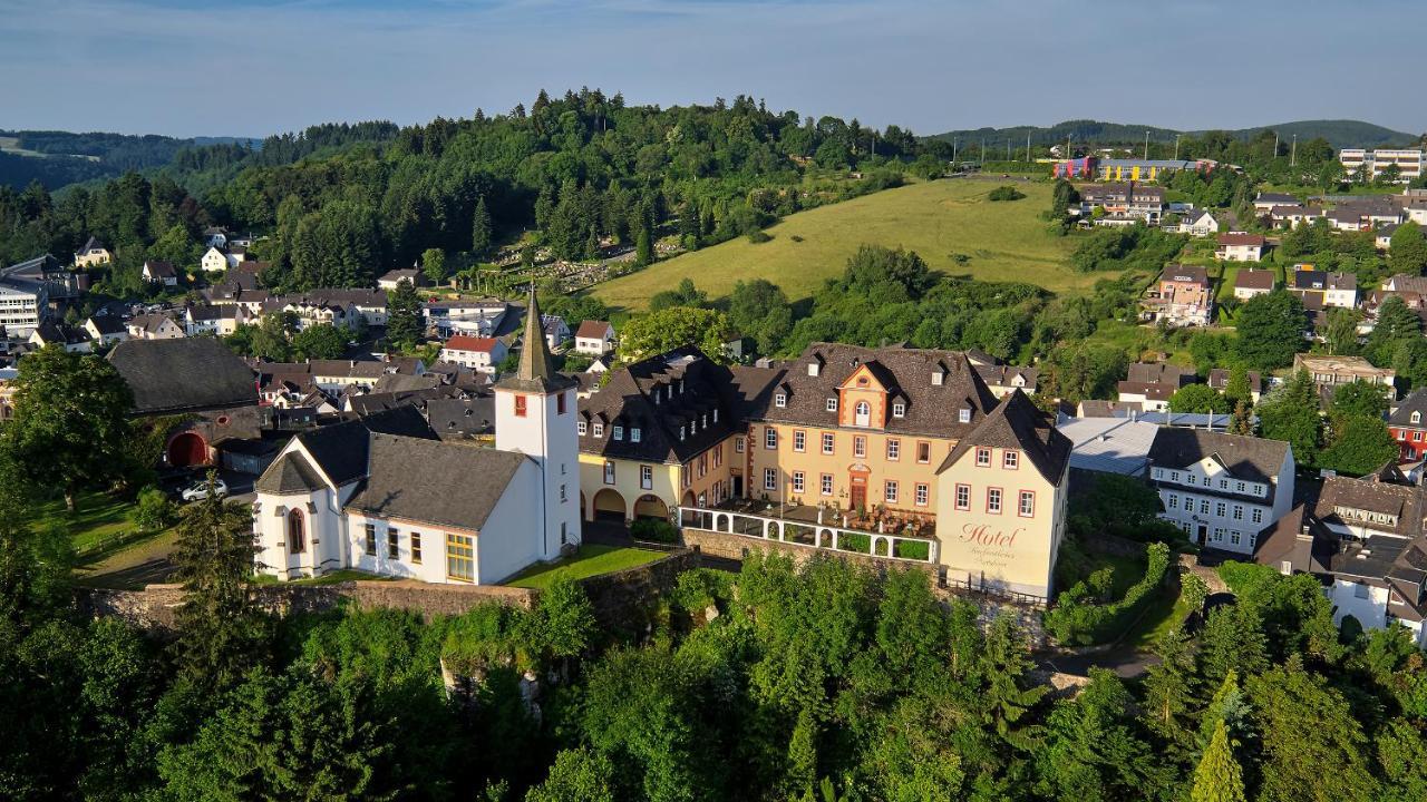 Schlosshotel Kurfuerstliches Amtshaus Dauner Burg Exterior photo
